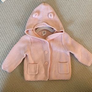 Baby Gap 6-12M a sweater